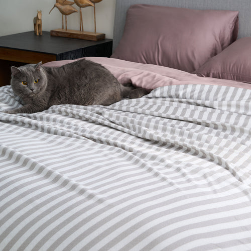 Coperta a righe ultra rinfrescante - Repellente per peli di animali domestici per famiglie di cani/gatti - Offerta a tempo limitato