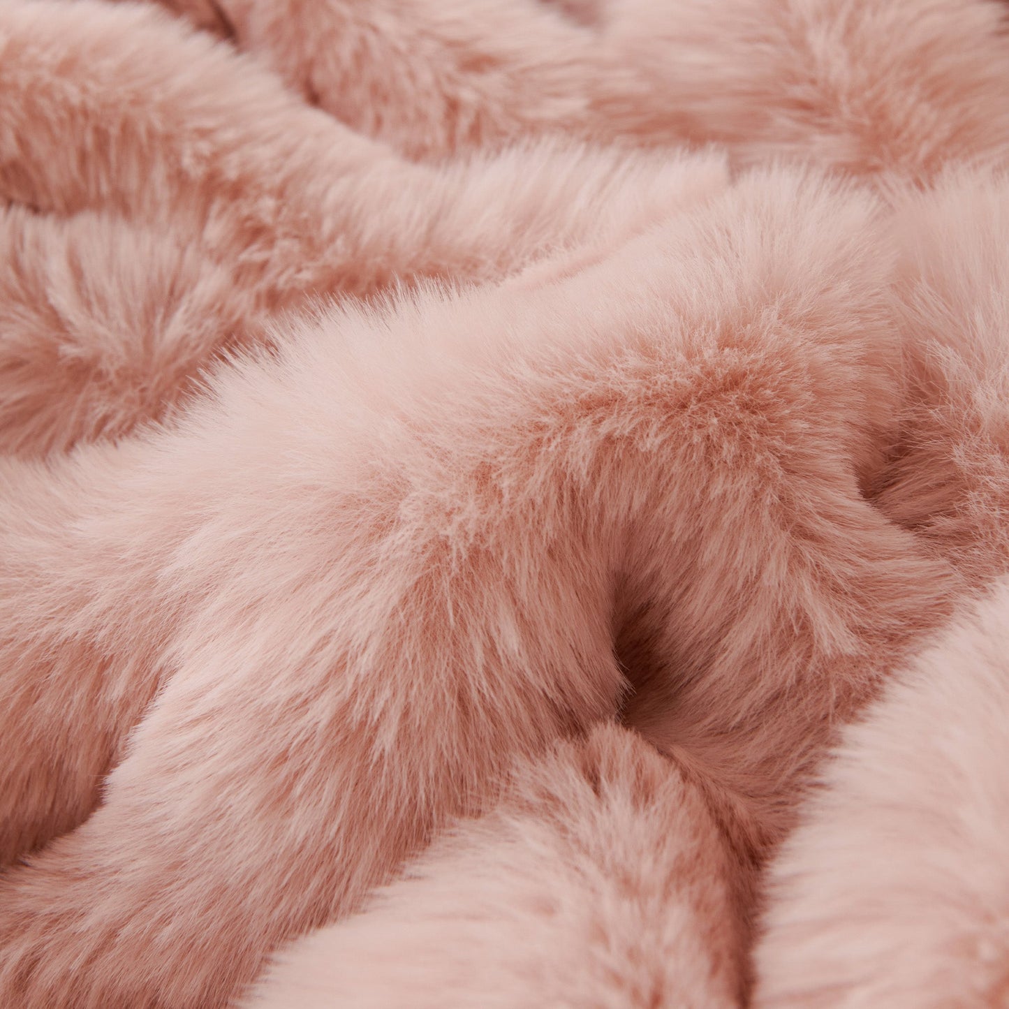 Copridivano in pelliccia sintetica Luxe Ripple
