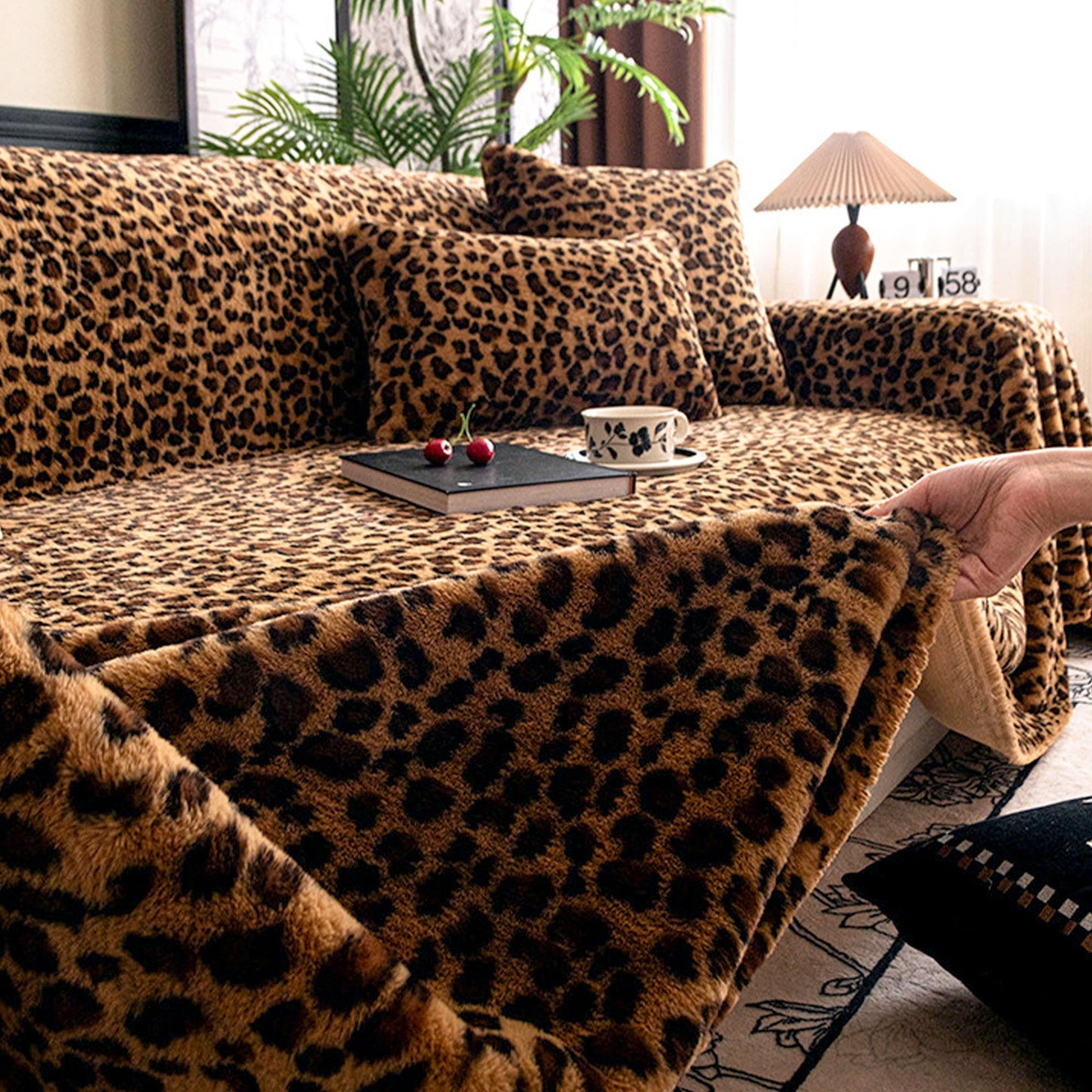 Fodera per divano Glamour Leopard antigraffio Luxe