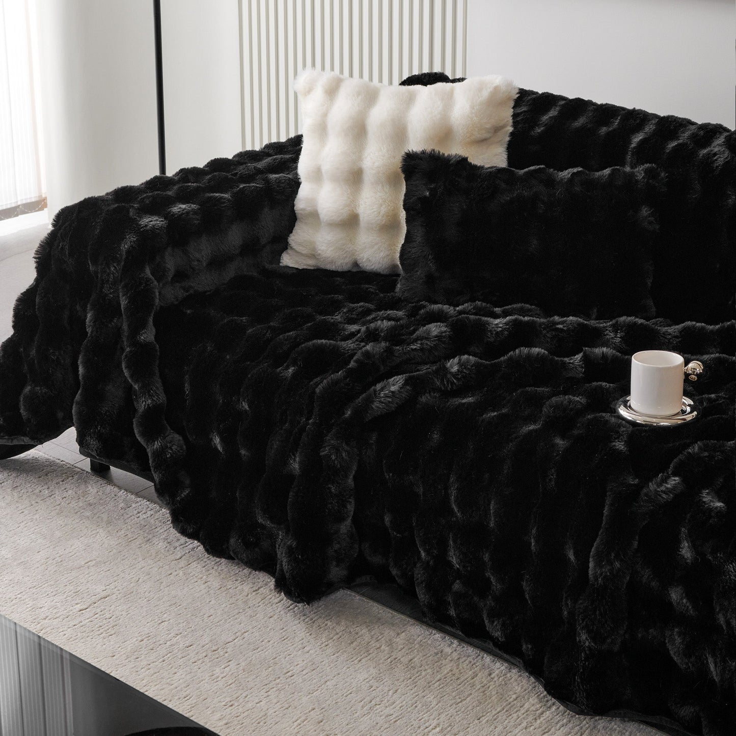 Copridivano in pelliccia sintetica Luxe Ripple