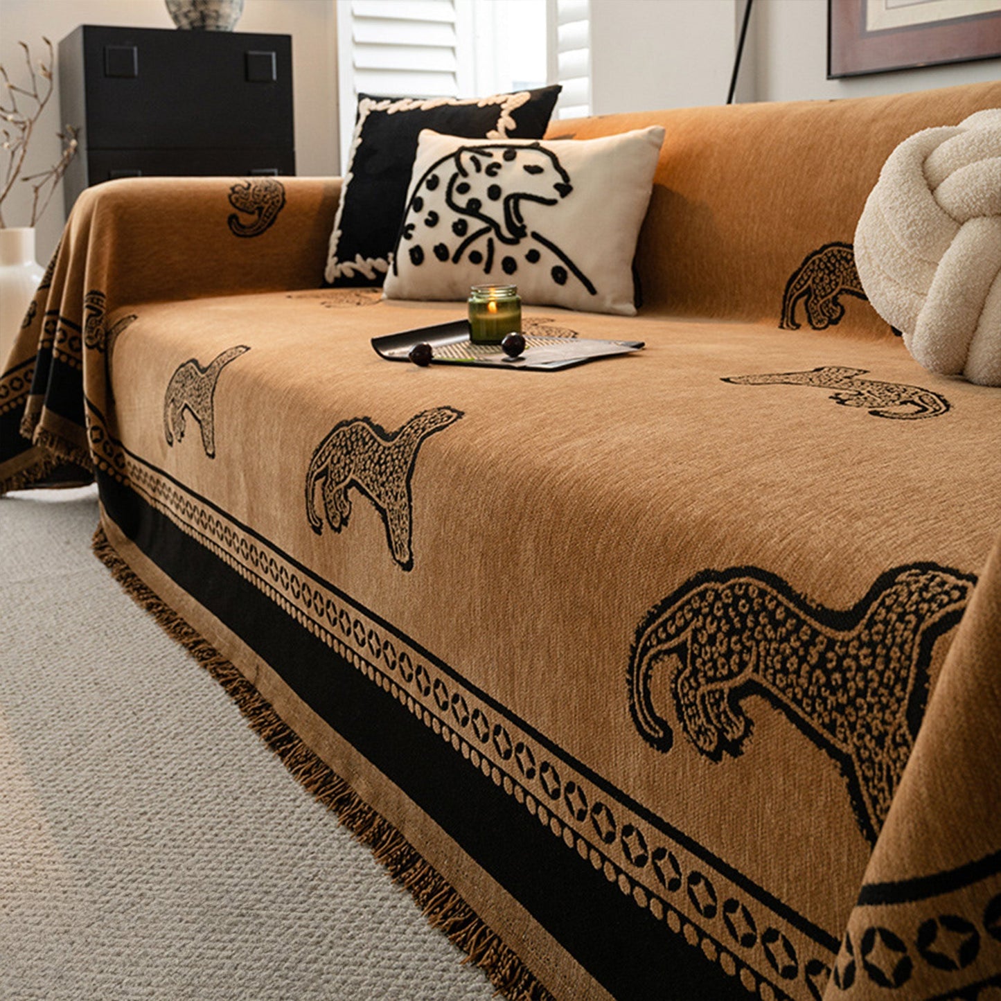 Copridivano in ciniglia con motivo leopardato – antigraffio e lavabile