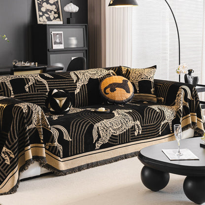 Copridivano in ciniglia traspirante con motivo a cavallo chic, protezione morbida ed elegante per un'accogliente casa moderna e senza problemi