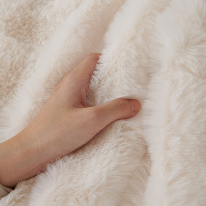 Copridivano in pelliccia sintetica Luxe Ripple