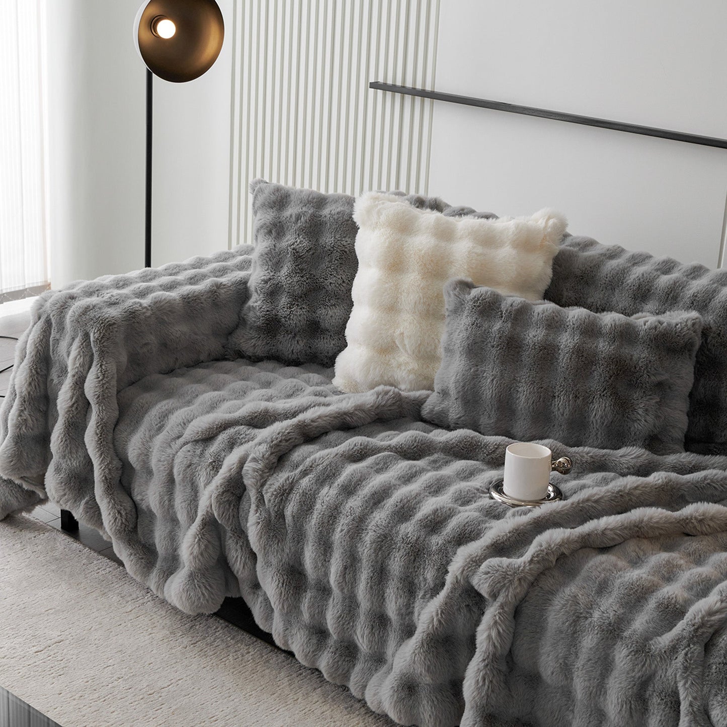 Copridivano in pelliccia sintetica Luxe Ripple